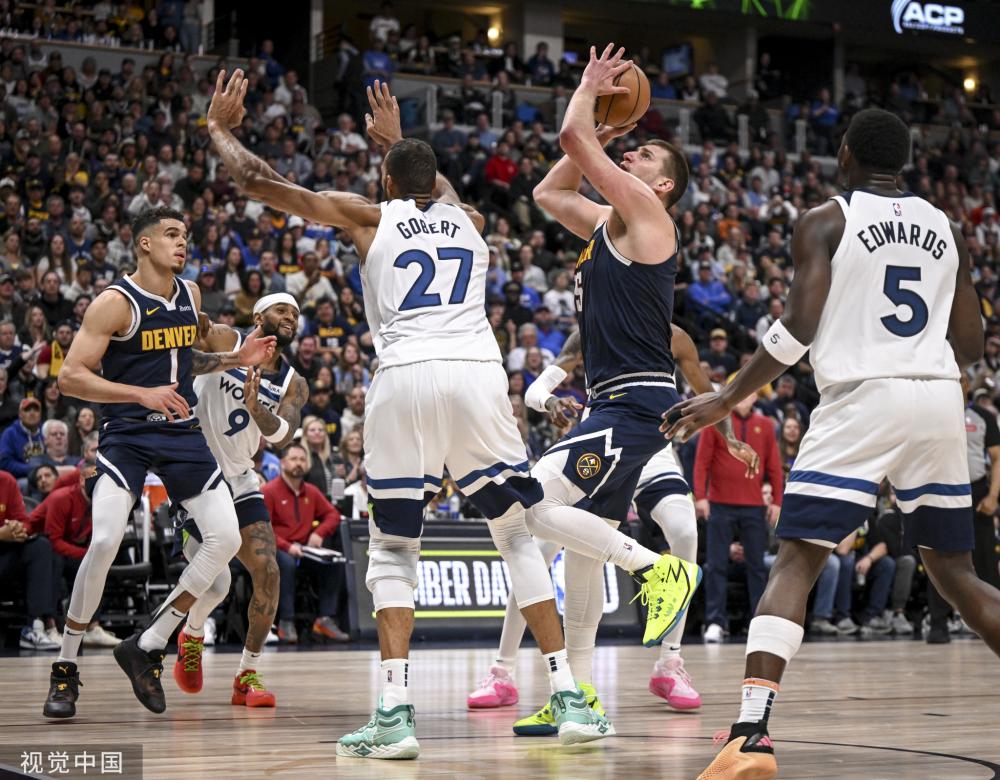 却在同一个 却在同一个