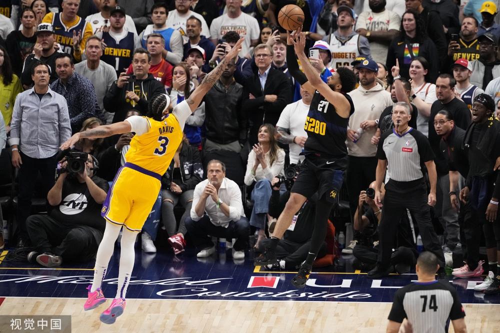 高的长台红 高的长台红